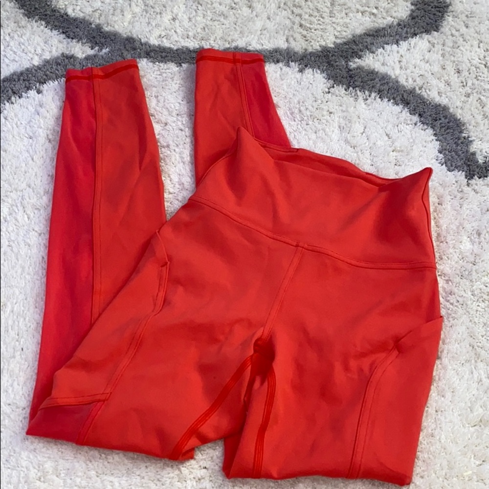Lululemon leggings